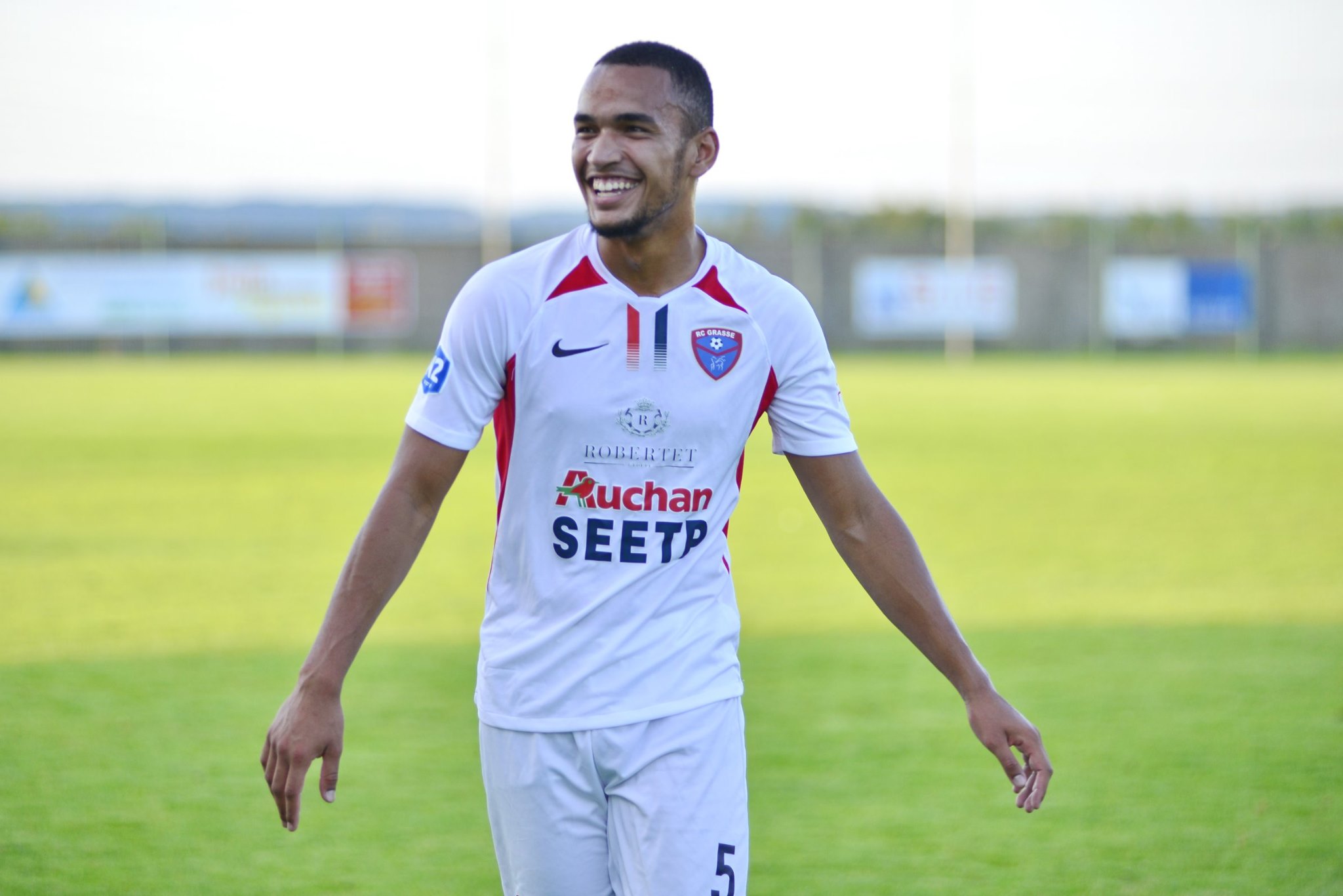 N2 : 3 questions à… Jonas Smith