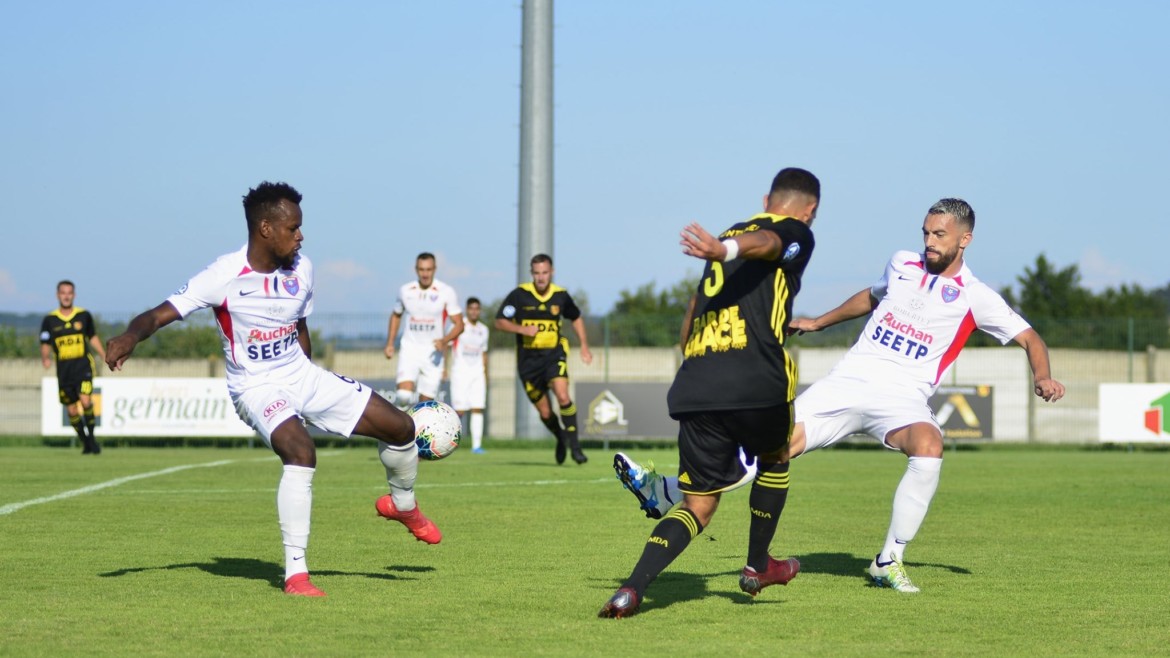 N2 : Le Racing s’impose sur la pelouse de MDA Foot (2-1)