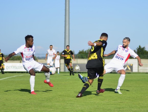 N2 : Le Racing s’impose sur la pelouse de MDA Foot (2-1)