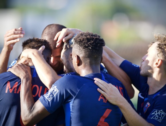 N2 : Le RC Grasse impérial face à Moulins-Yzeure Foot (2-0)