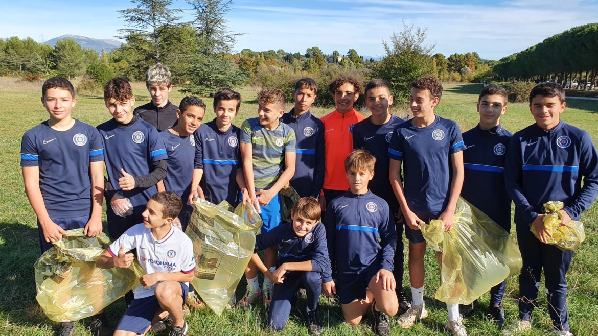 Les U14R se régalent lors d’une séance d’entraînement à Mougins