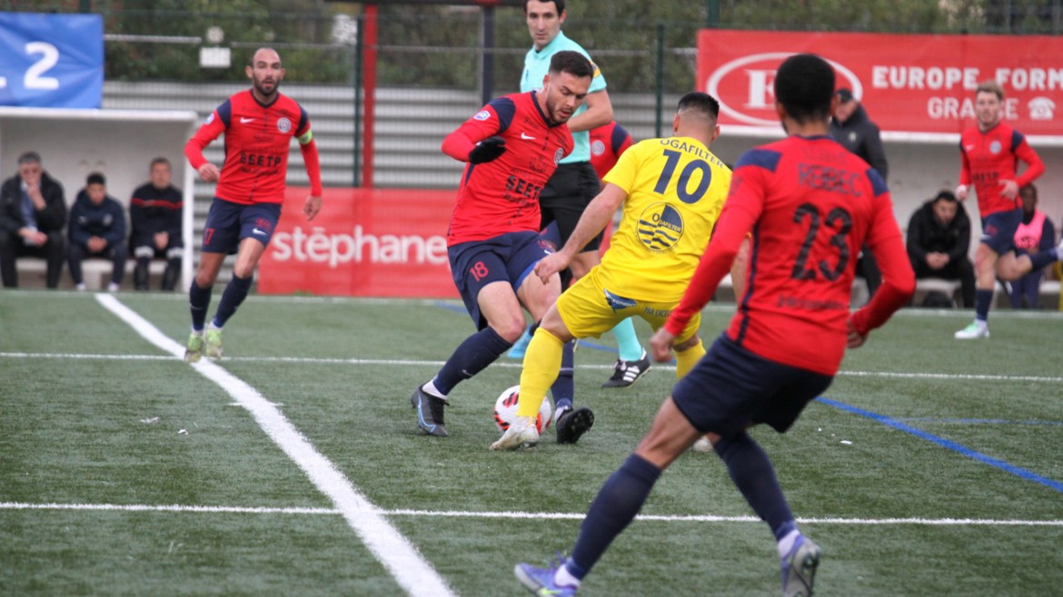 National 2 : Le RC Grasse renoue avec la victoire face à Aubagne FC