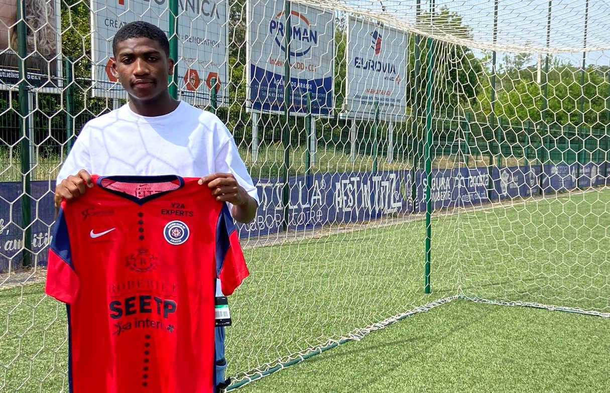 Azihard M’Changama (OGC Nice) rejoint le RC Grasse
