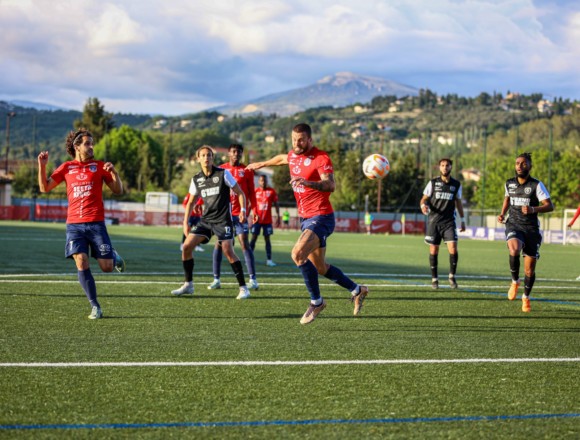 National 2 : Le RC Pays de Grasse retrouve la victoire face à La Duchère