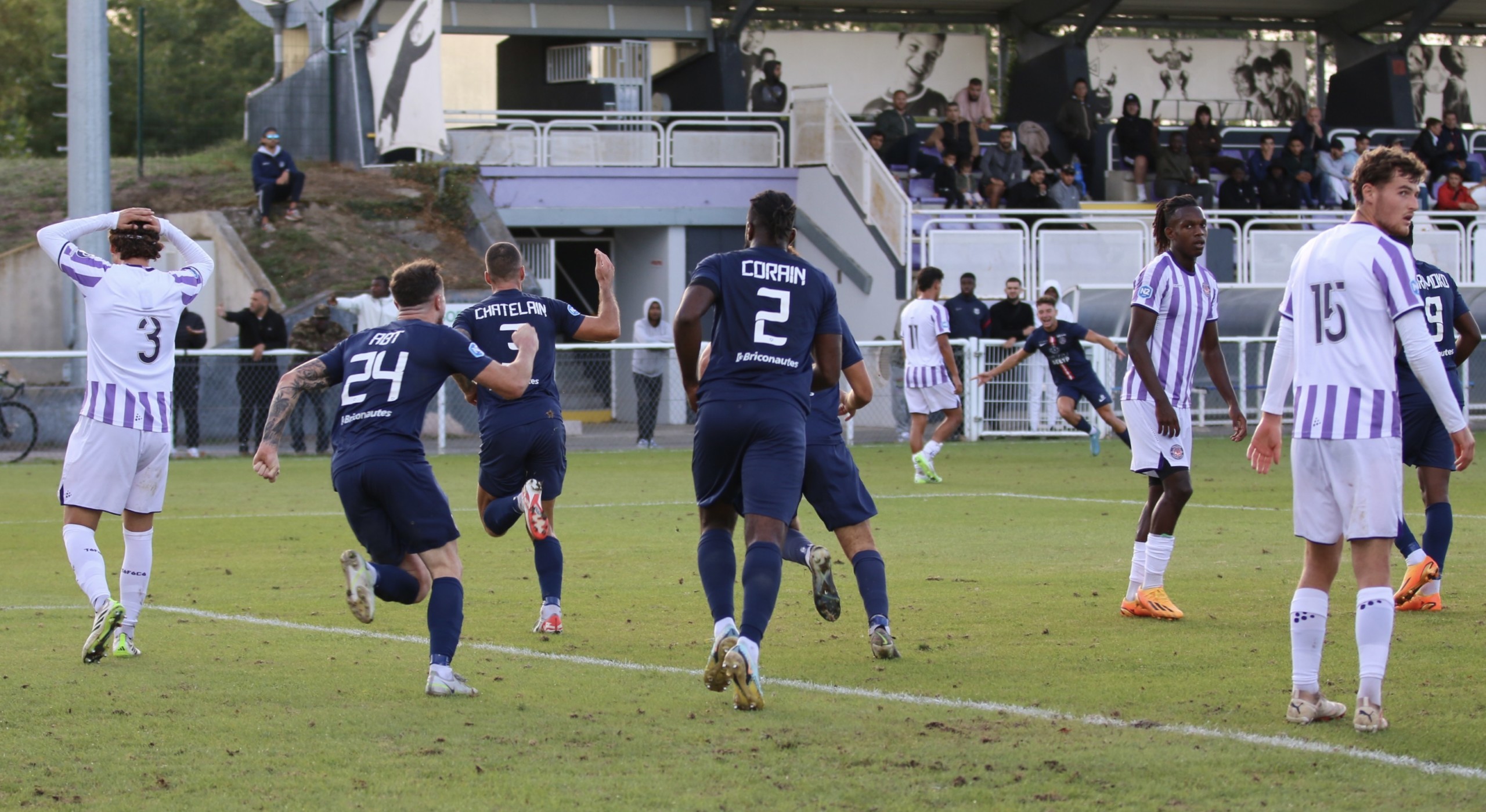 National 2 : Le RC Pays de Grasse poursuit sa série face au Toulouse FC 2