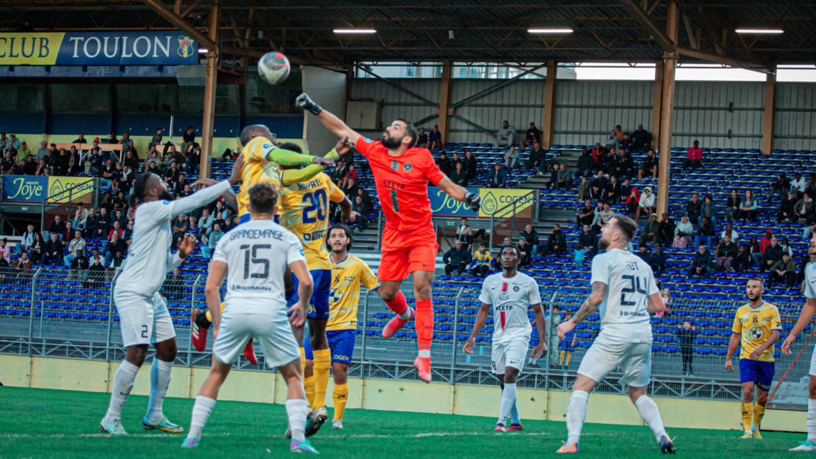 National 2 : Le RC Pays de Grasse et le SC Toulon se neutralisent