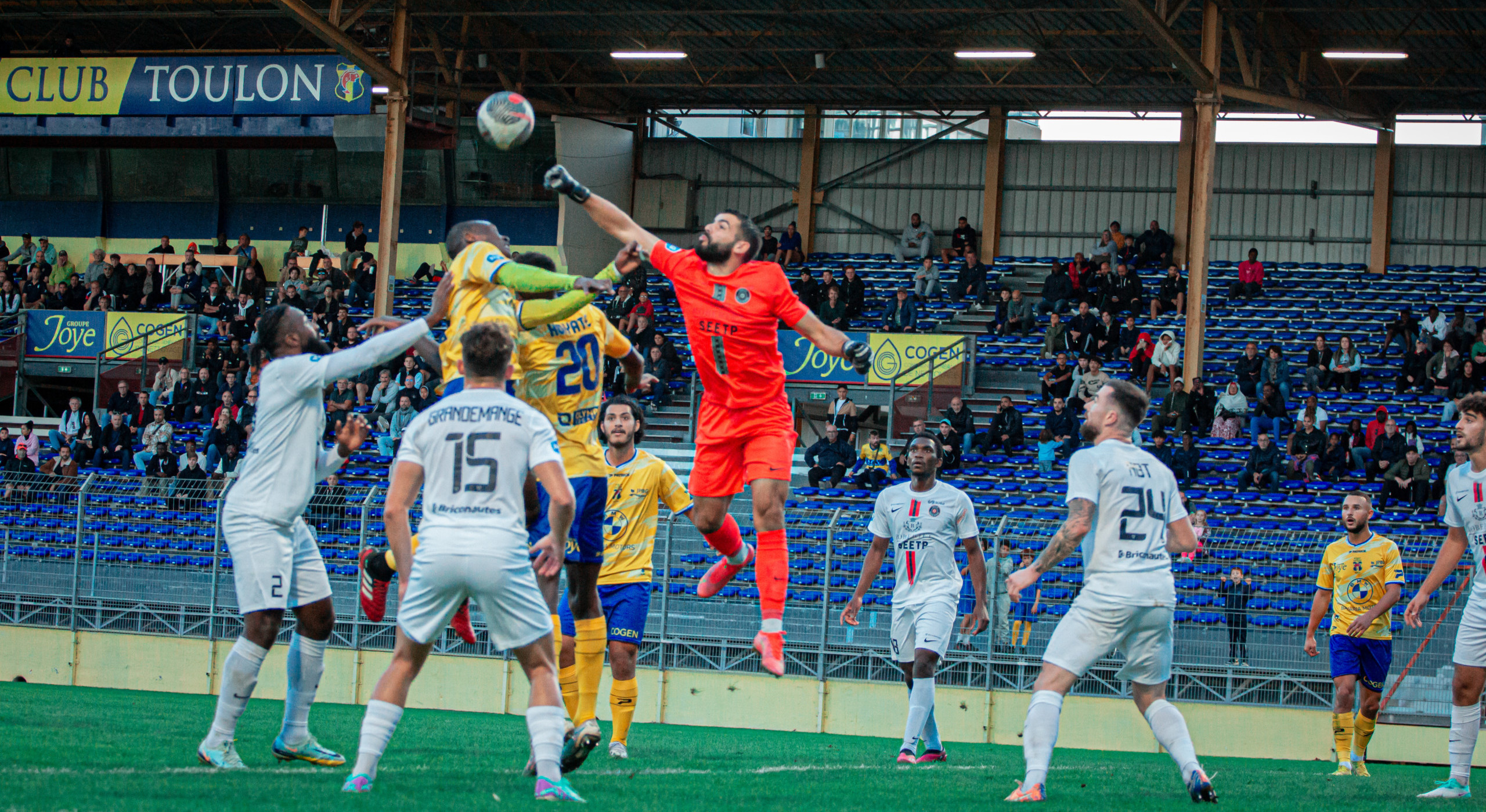 National 2 : Le RC Pays de Grasse et le SC Toulon se neutralisent