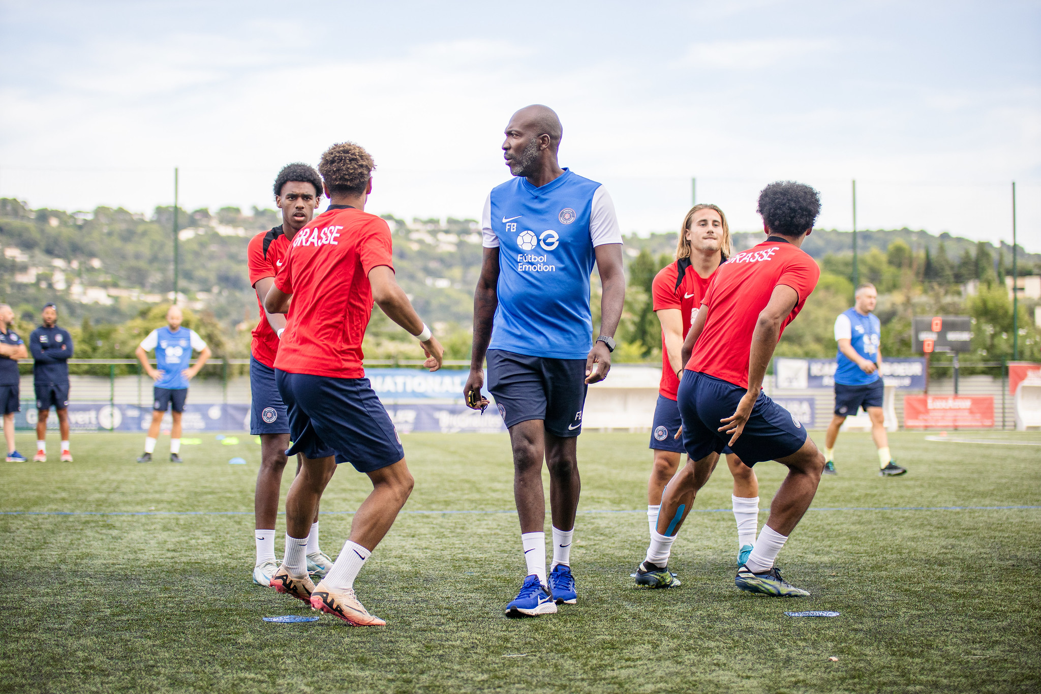 Franck Biyamou, coach des U15R et préparateur physique de la N2 « Soyez à l’écoute afin de grandir et devenir meilleurs demain. «