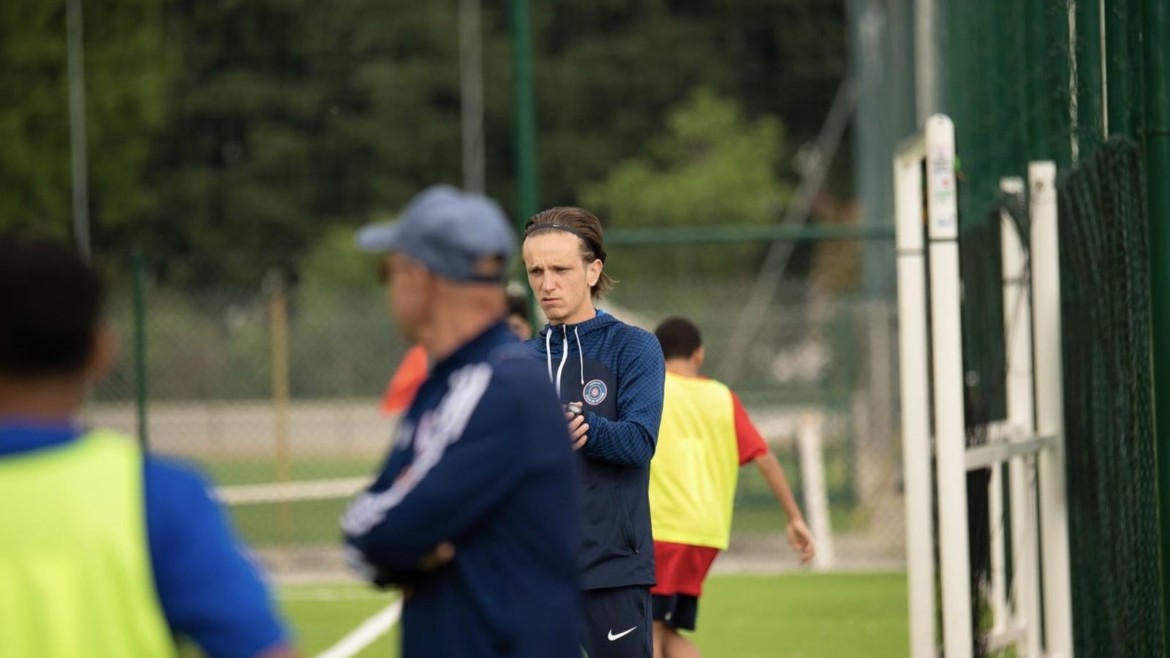 Logan Torregrosa, coach des U15D2 « Je leur conseille de profiter pleinement de leurs années de jeunes joueurs, car ce sont les plus belles ! »