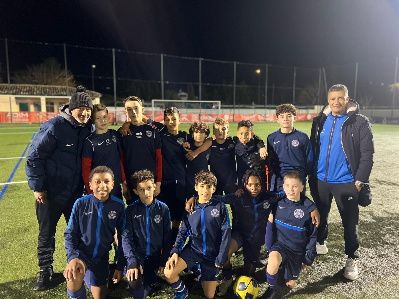 Malik Lakhal, entraîneur des U13 « Ils doivent venir aux entraînements et aux matchs avec le sourire et repartir de la même manière »