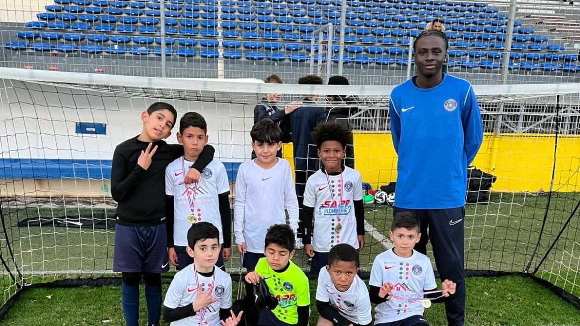 Ylann Seck, éducateur des U8-2 « Je veux que le football soit une éducation pour eux. »